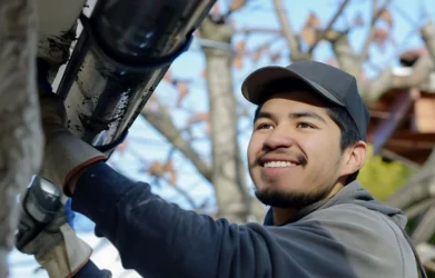 Gutter Company Answering Service That Wins More Jobs